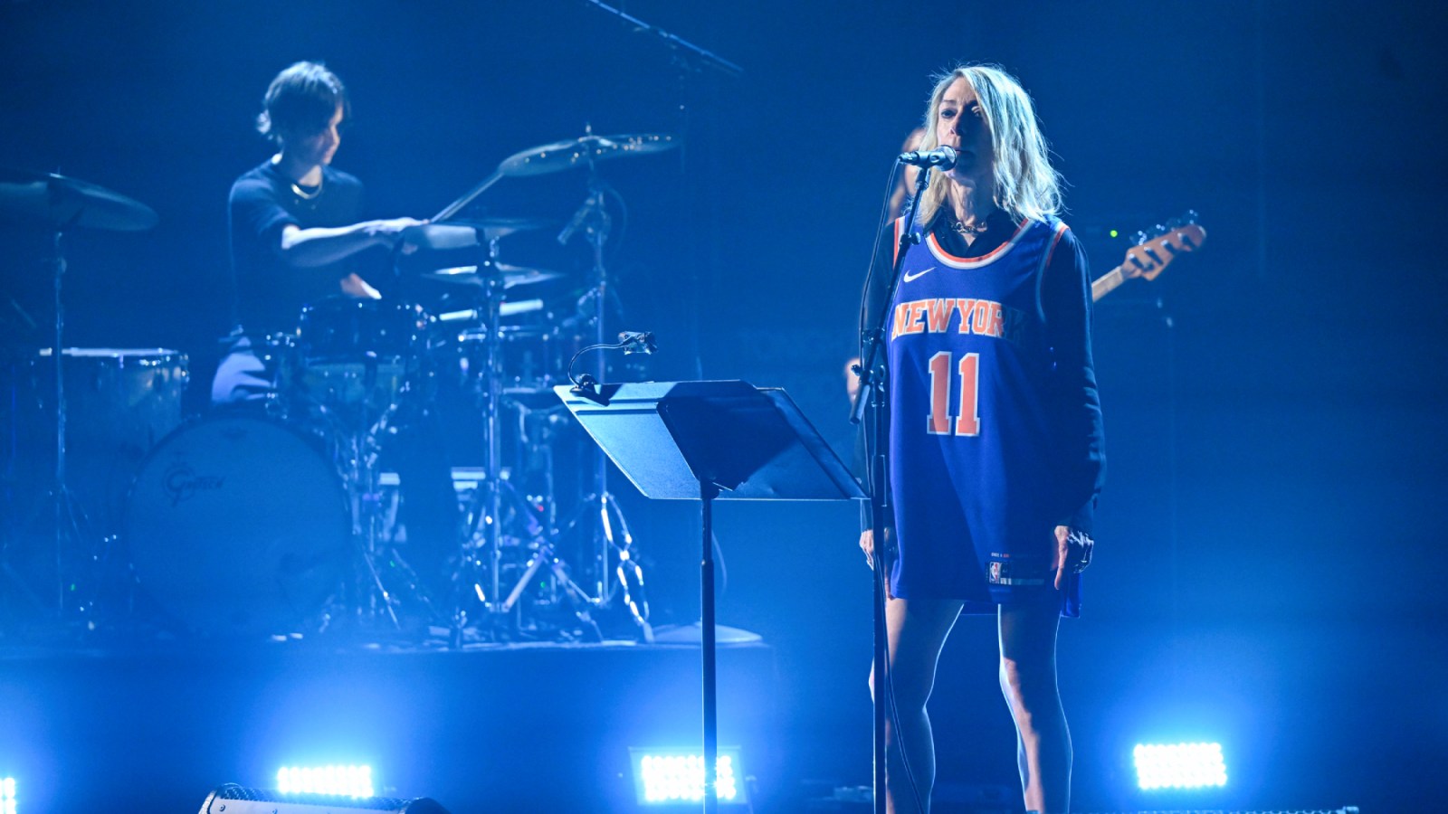 Watch Kim Gordon Showcase 'Play Me' on 'Fallon'