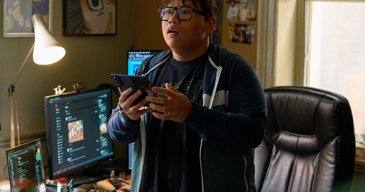 Samsung Flips into Action for Sony Pictures’ Spider-Man™: Brand New Day