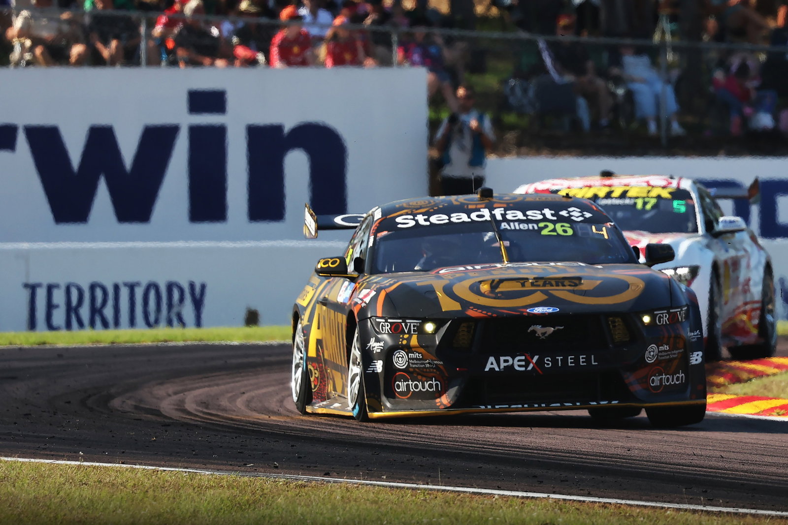 Awesome Allen overcomes Waters to prevail in Darwin