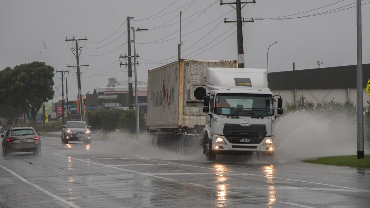 Bay of Plenty weather: Rockfall shuts SH2 through Waioweka Gorge