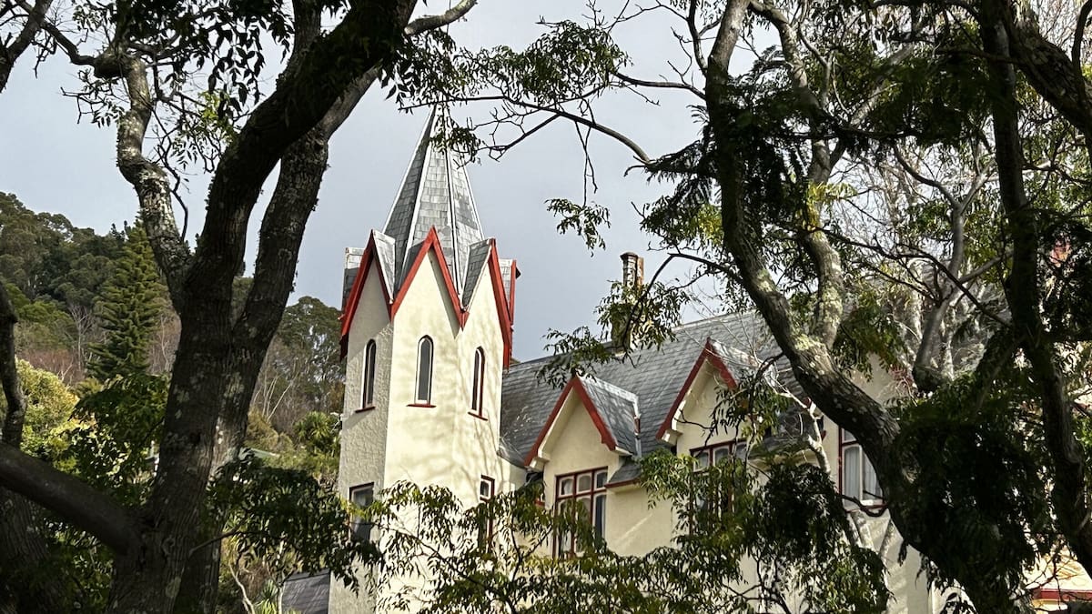 Tenant’s appeal dismissed after threats at historic Warwick House boarding lodge in Nelson