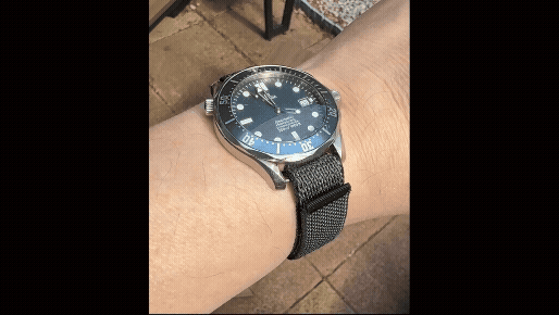 Reddit user u/stm2657 shows how to double wrist an analogue watch dial with the Fitbit Air fitness tracker