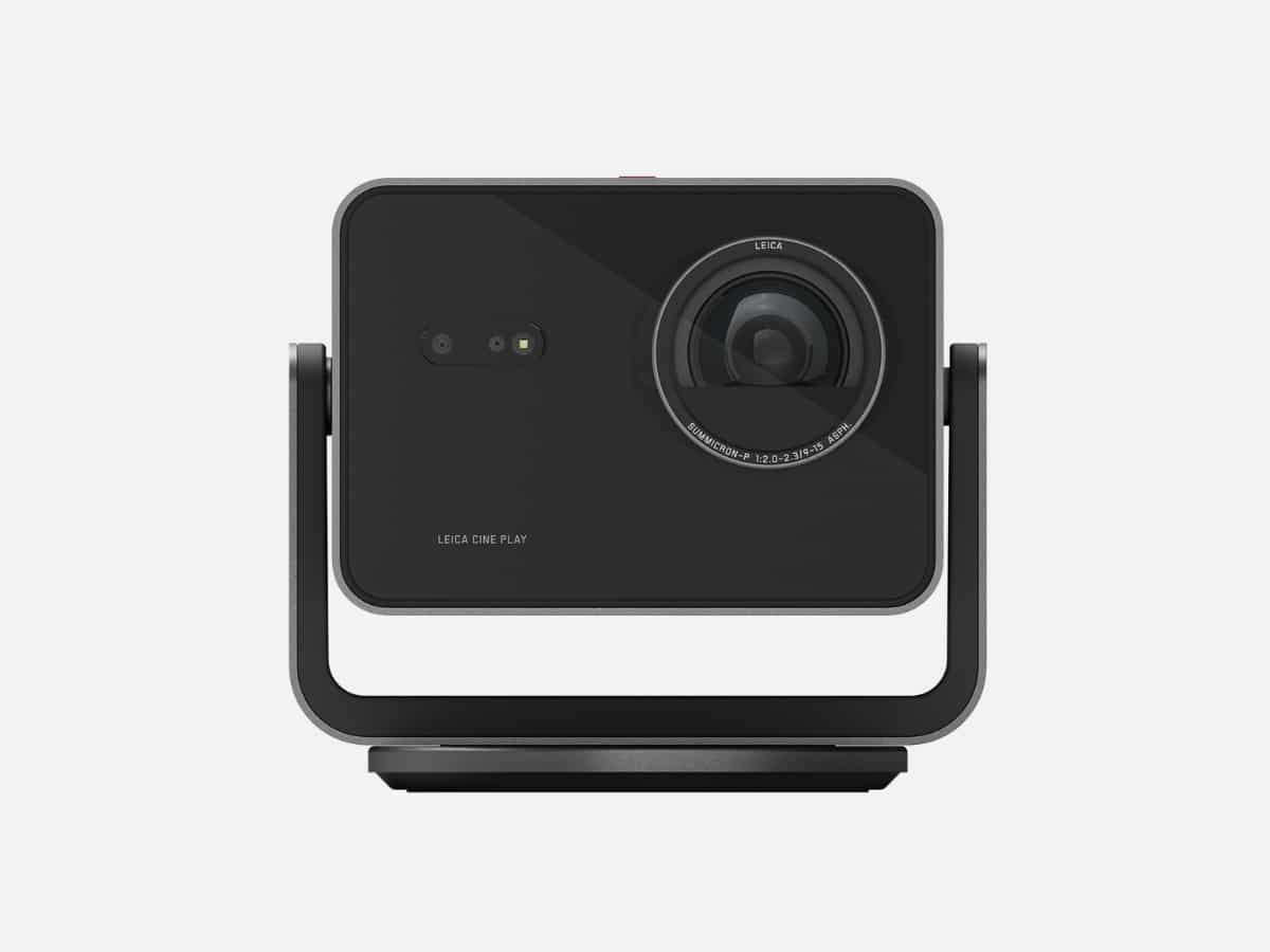 Leica cine compact 1 4k projector 1