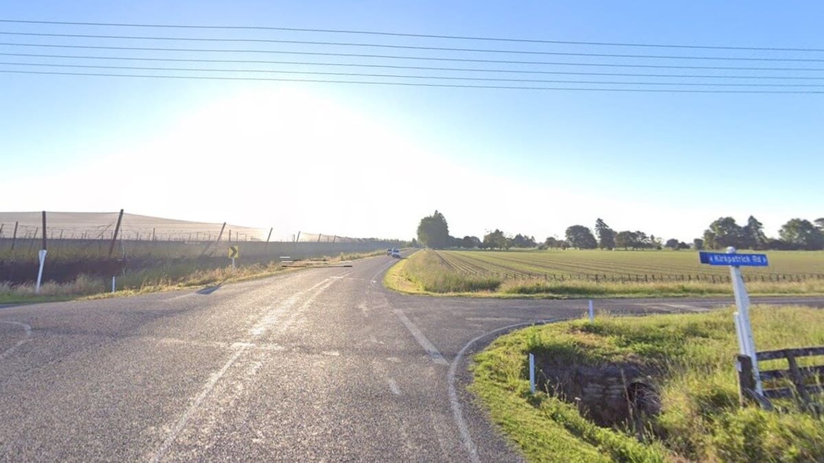 Wharekopae Rd closed after serious Gisborne crash, delays expected