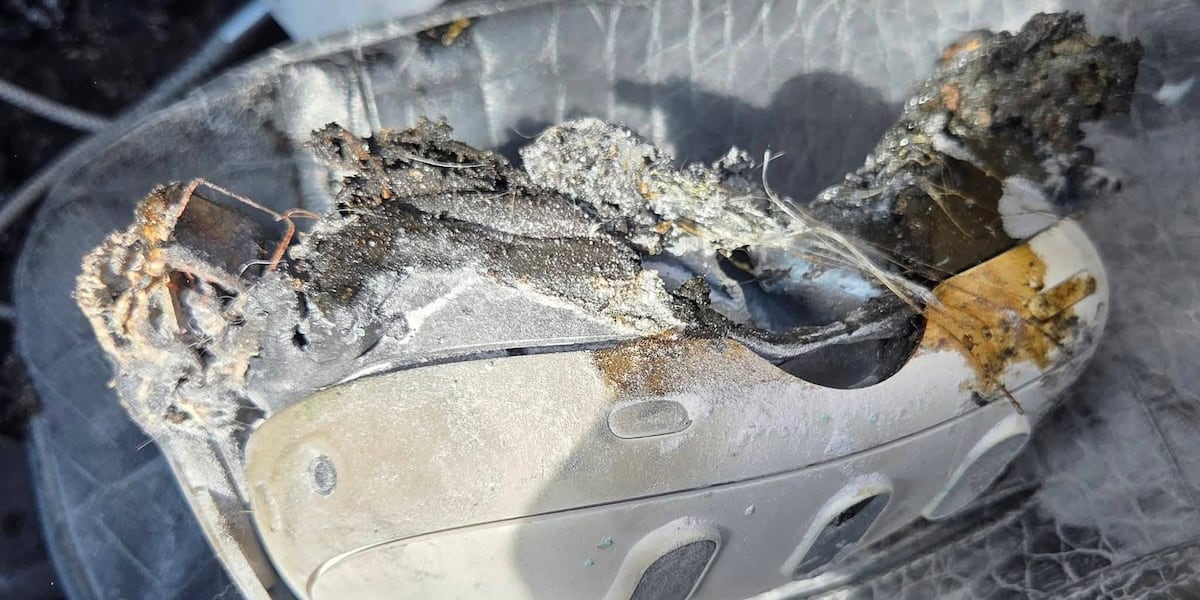 VR headset explodes while charging in Frankfort home