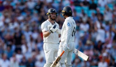 Black Caps v England: Tom Blundell, Glenn Phillips lead the way on tough batting day for New Zealand at The Oval