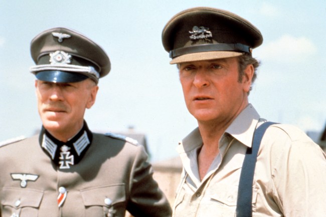 VICTORY, Max Von Sydow, Michael Caine, 1981