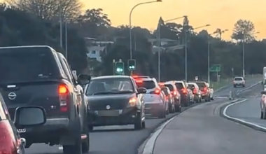 Whangārei driver filmed reversing on SH1 through intersections goes viral on TikTok