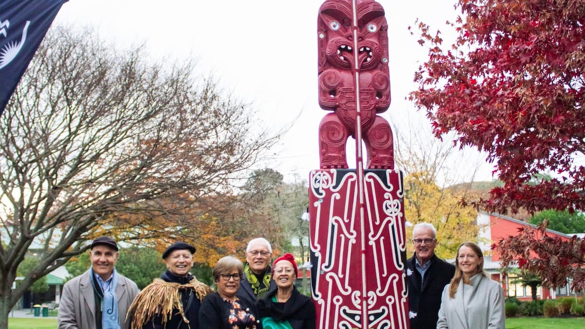 EIT Hawke’s Bay marks 50 years with waka maumahara sculpture