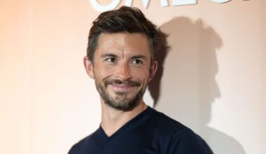 English star Jonathan Bailey feared being gay would hurt his acting career