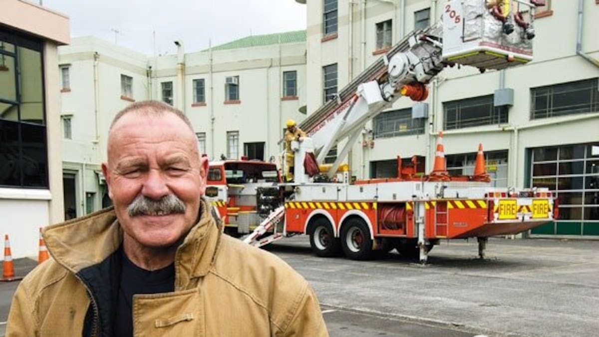 Fire veteran Mike Harwood ends 57-year career with emotional last shift