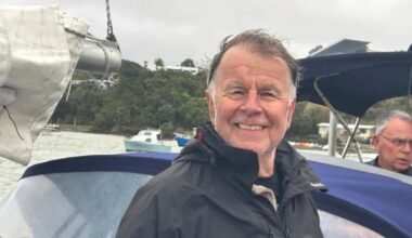 Two in transtasman yacht challenge pull out after issues