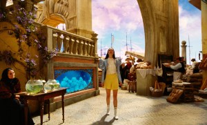 POOR THINGS, Emma Stone, 2023. © Searchlight Pictures / Courtesy Everett Collection