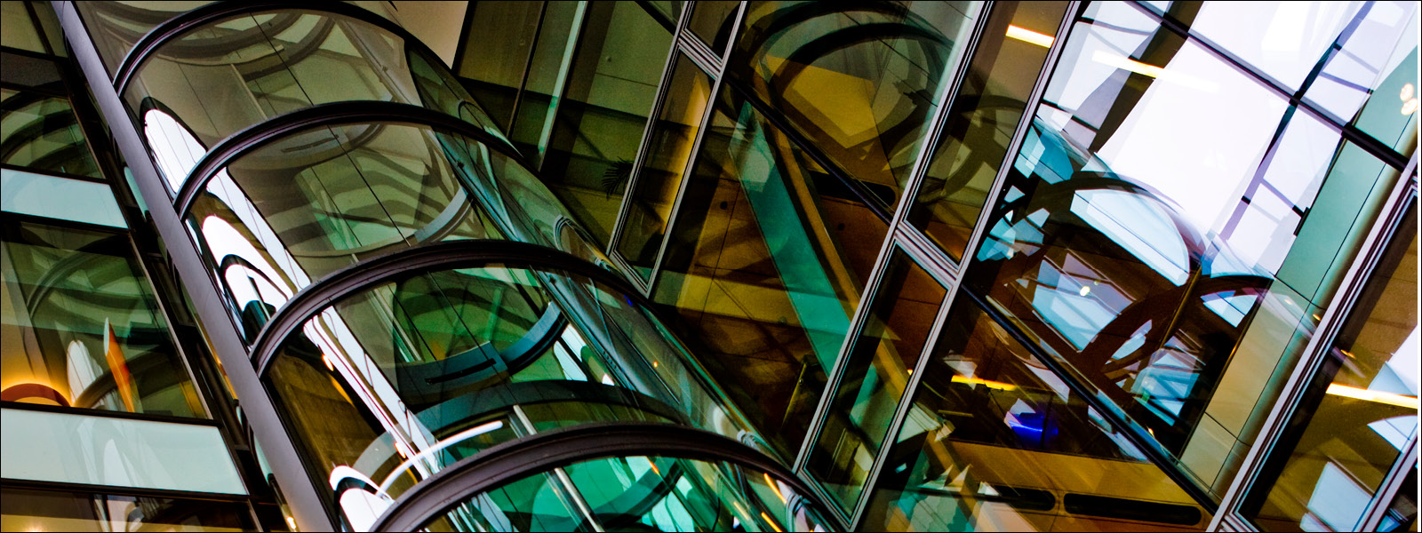 White & Case Advises Swiss Life Asset Managers on sale of Amprion stake to RWE