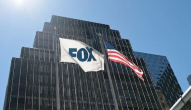 Murdochs’ Fox to acquire streaming giant Roku in $37.7b deal