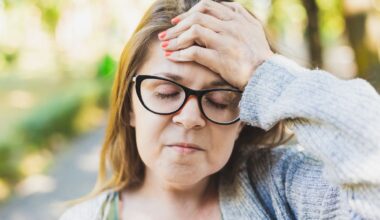 These thyroid disorder symptoms are easy to mistake for normal ageing