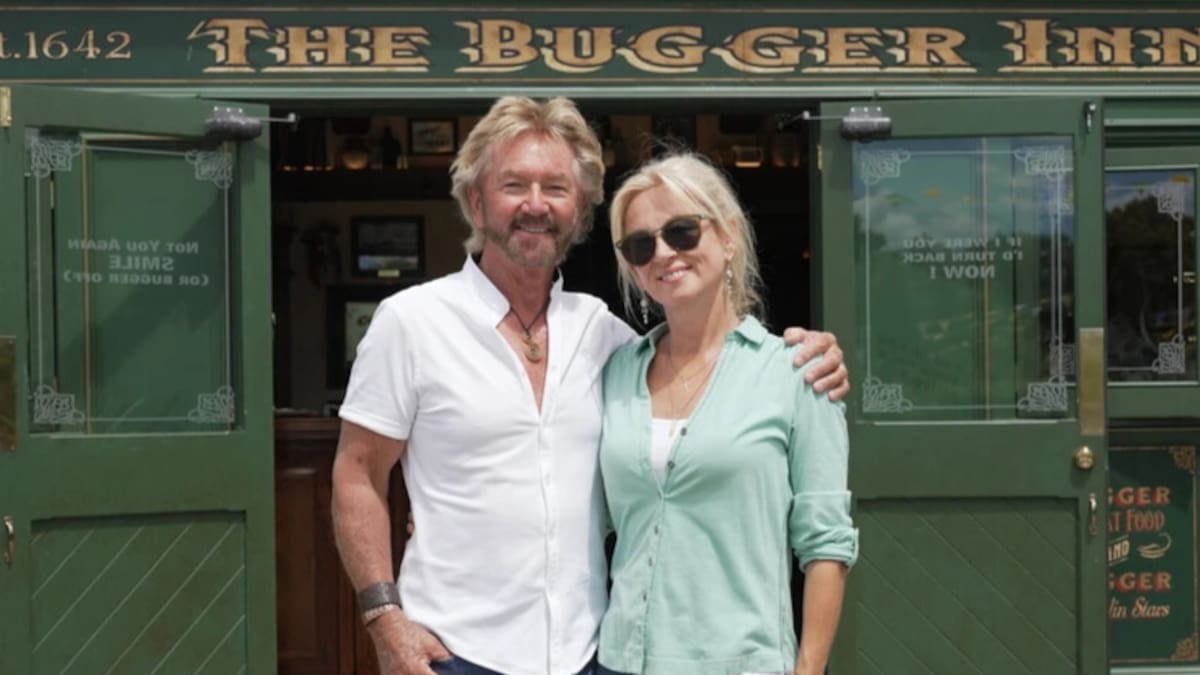 Restaurant couple sued after ‘walking out’ on Noel Edmonds’ Tasman hospitality venue