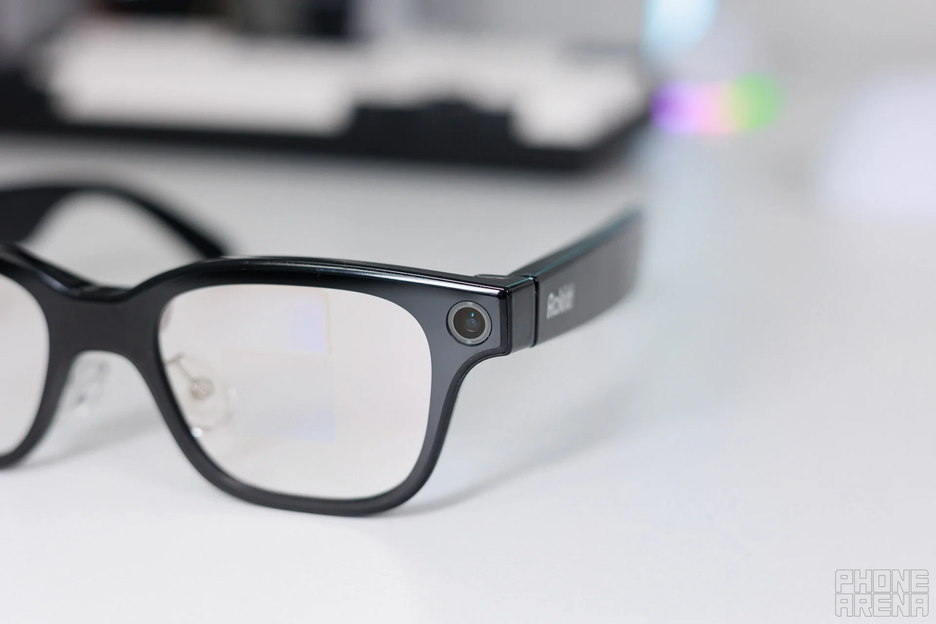 It is noticable when you come in close, for sure. | Image by PhoneArena - Rokid Glasses review: AI glasses with a screen