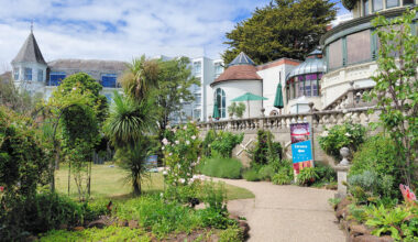 New display shows how magic of Swanage inspired Flower Fairies – Swanage News