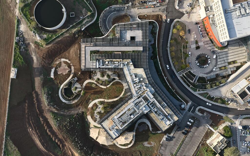 A cancer support and treatment center at Emek Medical Center in Afula (Photo: Ron Arad Architects Ltd) בית שולמית בעפולה, מבט על