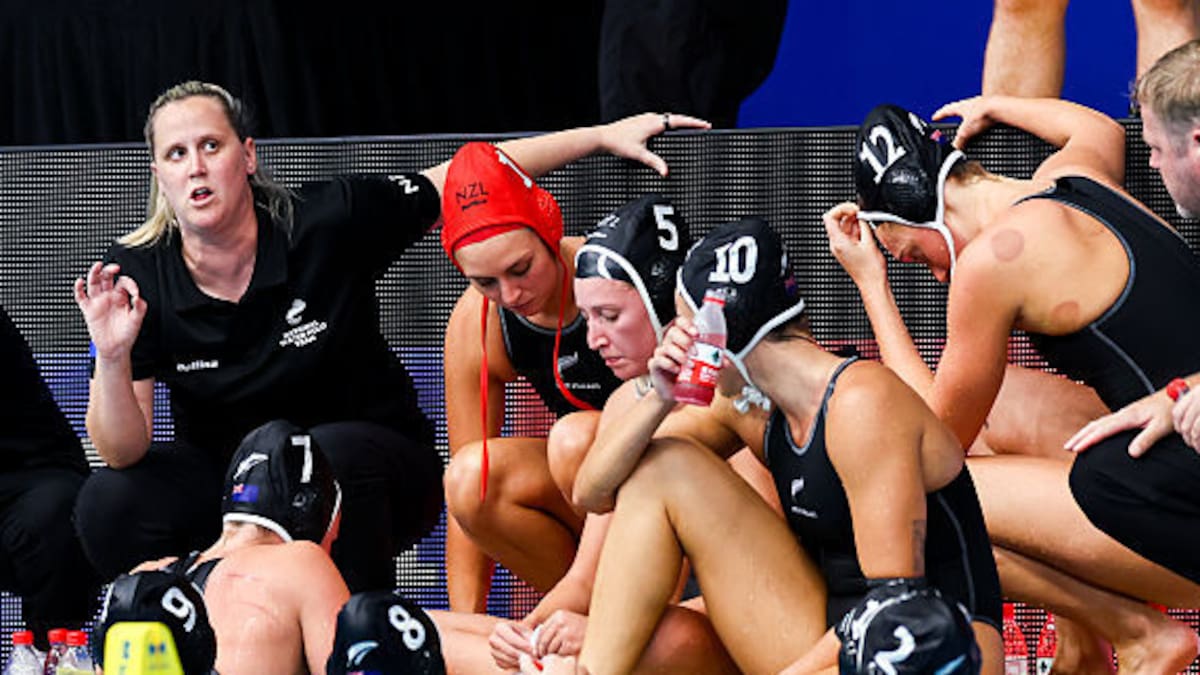 Water polo: Women’s coach Angie Winstanley-Smith steps down following tumultuous year