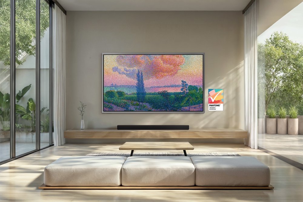 2026 OLED TV S95H has earned Pantone Validated ArtfulColor certification for faithful color reproduction. S95H displays The Pink Cloud by Henri Edmond Cross.