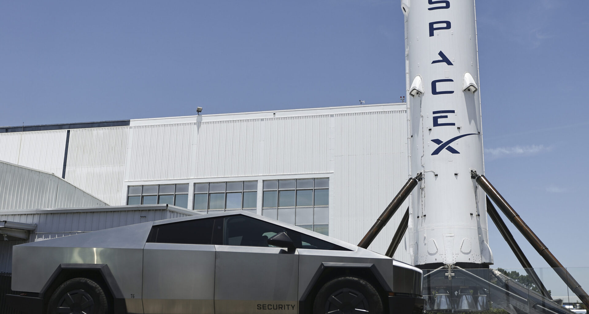 S&P 500 rejects SpaceX, also blocking entry for OpenAI and Anthropic