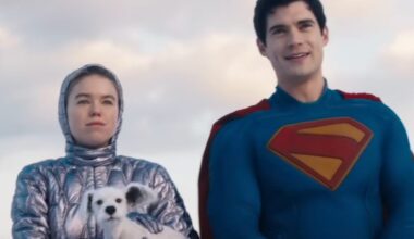 Superman Welcomes His Cousin to Earth in This Cute 'Supergirl' Clip