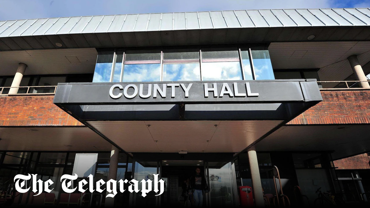 Record number of council workers on £100k pensions