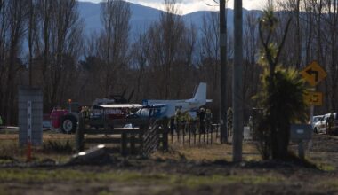 Hard landing by light aircraft at Rangiora airfield, North Canterbury