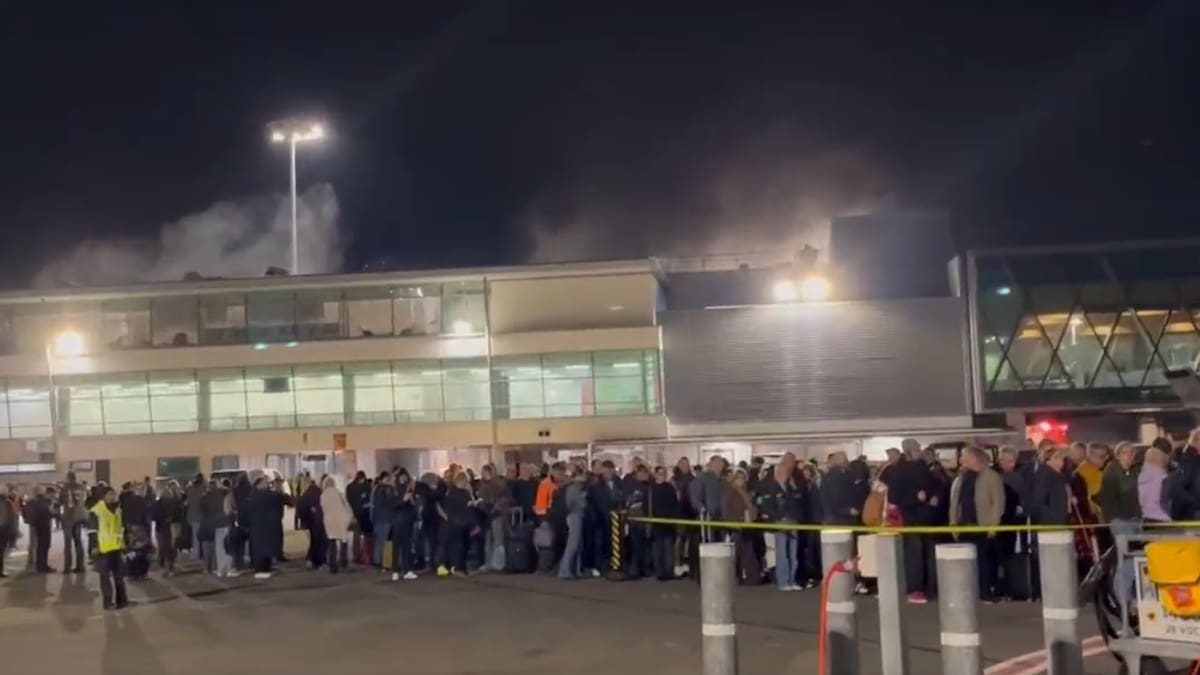 Wellington Airport fire: Flights resume after terminal blaze stranded travellers