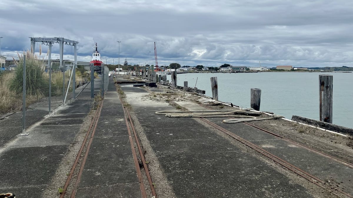 Independent review of Whanganui Port redevelopment project remains under wraps