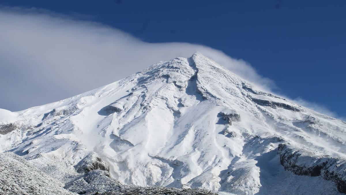 Injured climber rescued from Taranaki Maunga after fall in rough terrain
