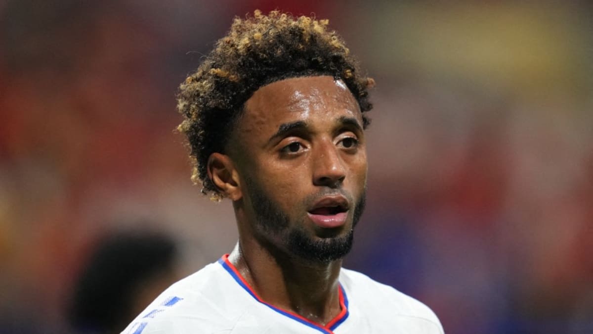 Fifa World Cup: Cape Verde captain Ryan Mendes under police investigation in Auckland