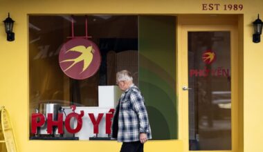 Vietnamese restaurant Phở Yến’s Newmarket launch derailed after disagreement over yellow paint