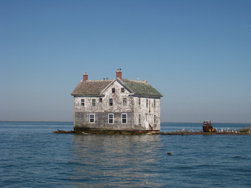 Housing values treading water, Cotality says