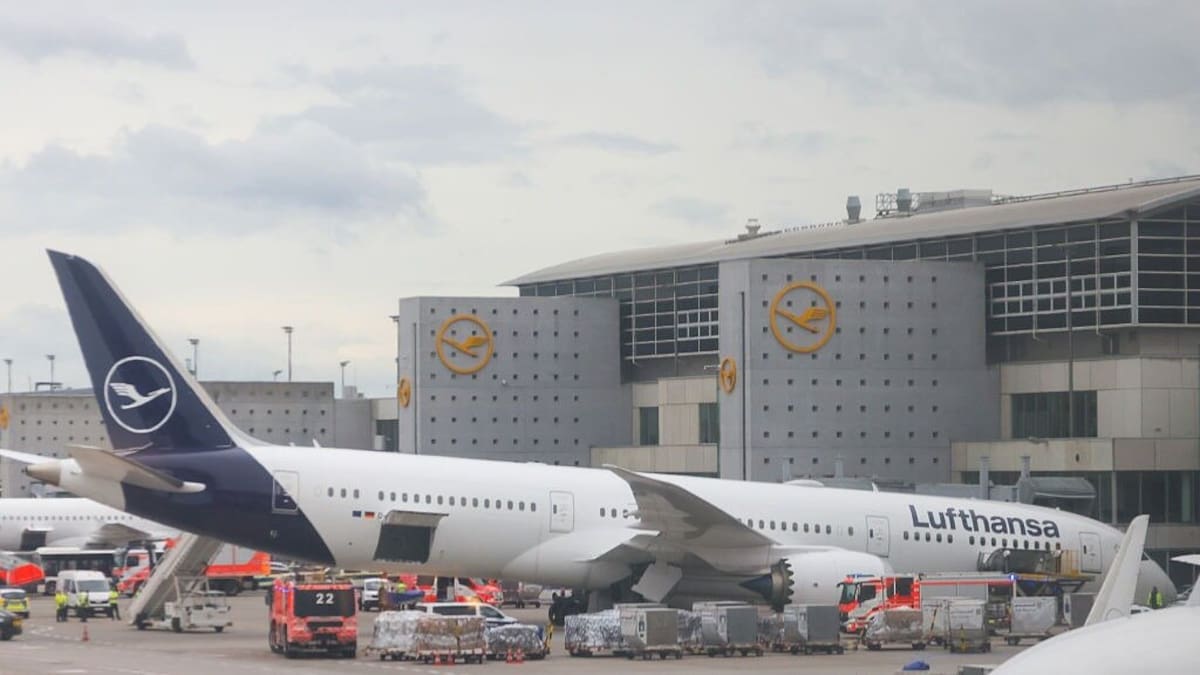 Lufthansa Boeing jet tips onto its nose at German airport