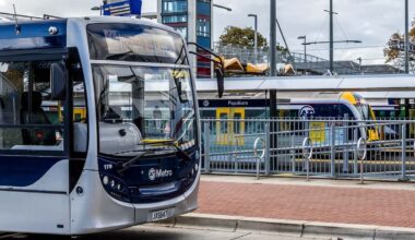 Auckland bus passenger broke pelvis after doors closed as she stepped off
