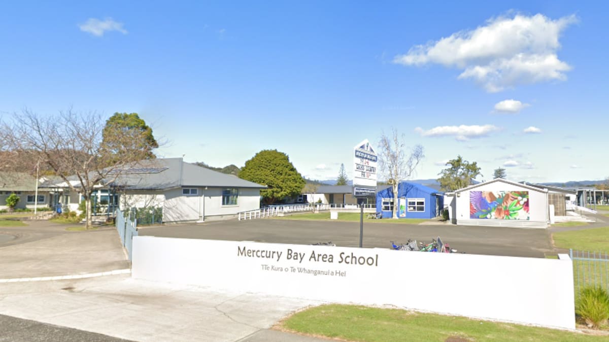 Ministry of Education supports Coromandel school after toilet block assault