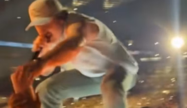 Morgan Wallen rips phone out of security guard’s hand, flings it across stadium