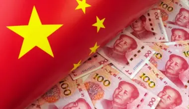 China pushes yuan internationalization, strengthens Shanghai as a financial center