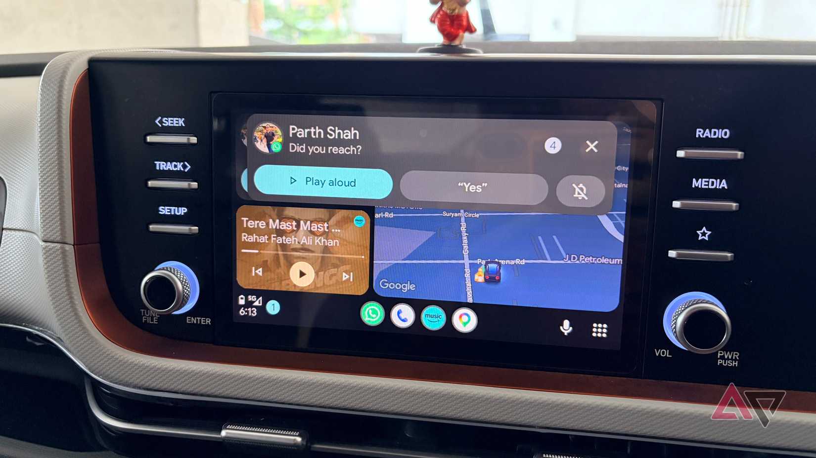A screenshot showing WhatsApp reply on Android Auto