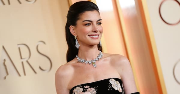 'Baby, I'm yours': Anne Hathaway announces third pregnancy