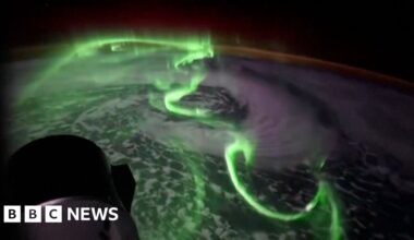 Southern Lights timelapse filmed from SpaceX Dragon shuttle