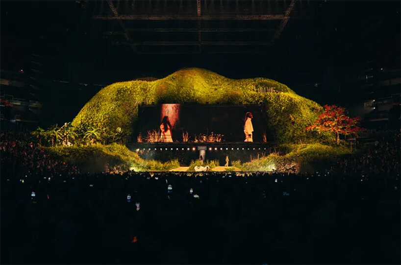 bad bunny set design