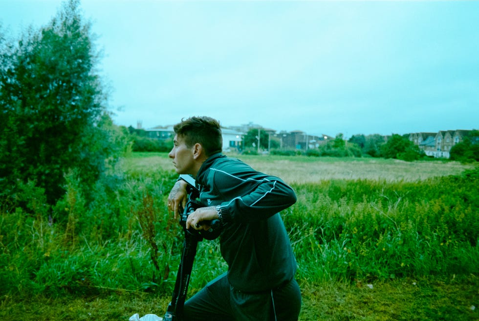 Barry Keoghan, Bird movie barry keoghan, bird movie
