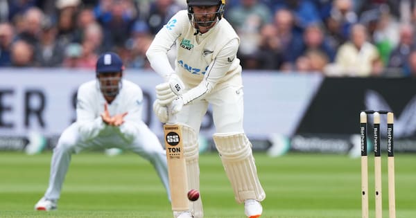Rain chaos stalls England at Lords as NZ slumps to 55-5 chasing 254