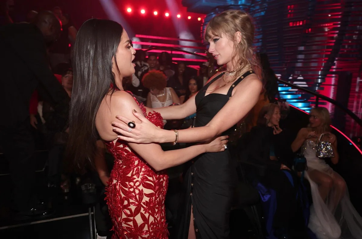 Selena Gomez Clarifies She’d ‘Never Insult’ Taylor Swift After Knicks Game Comment Sparks Speculation