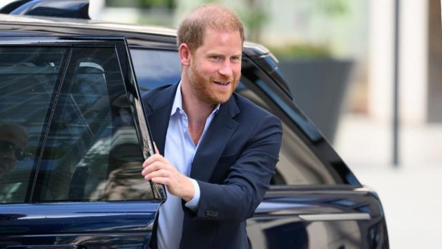 Prince Harry’s Close Ones Say Others Get What He Can’t — Report