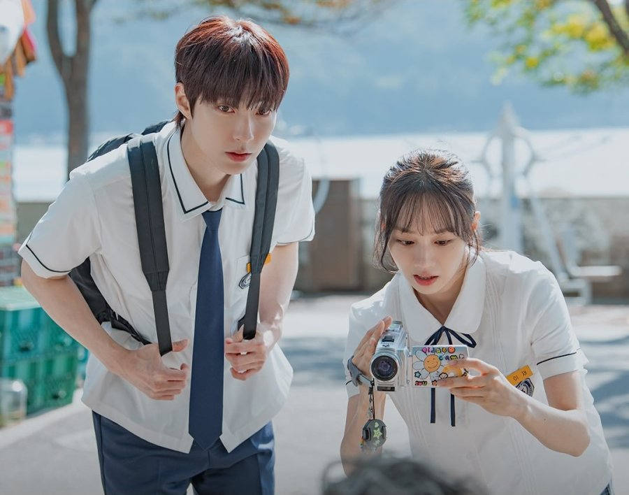 Where to Watch Hwang In-youp and Hyeri's K-Drama Romance "Dream to You"